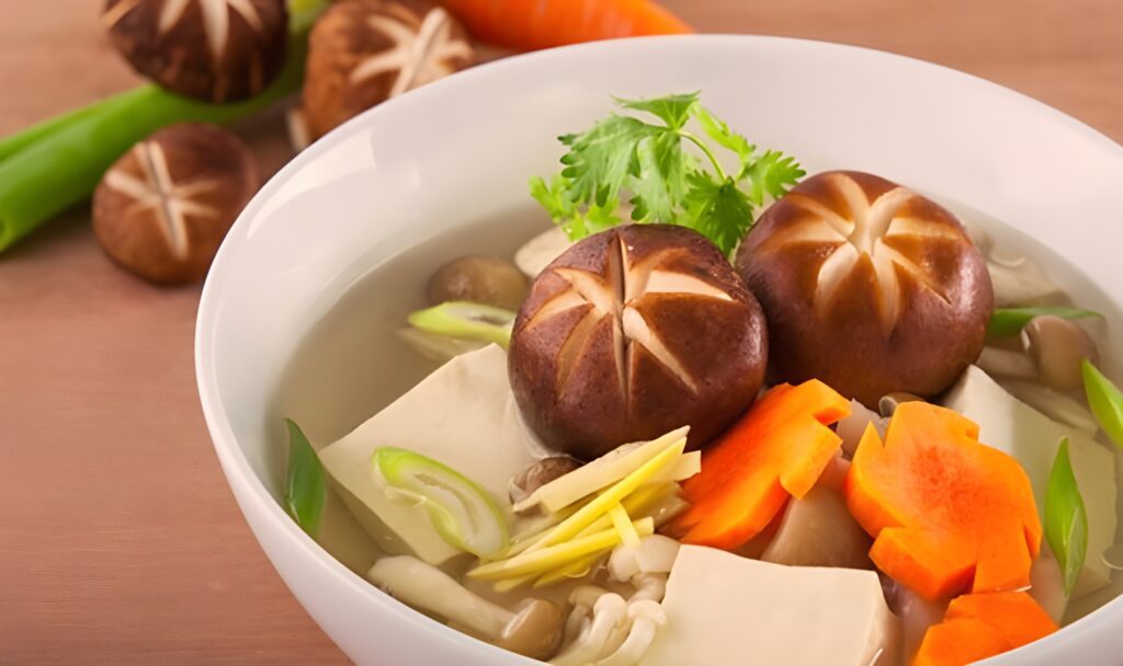 5 món chay cơ bản - Canh nấm chay