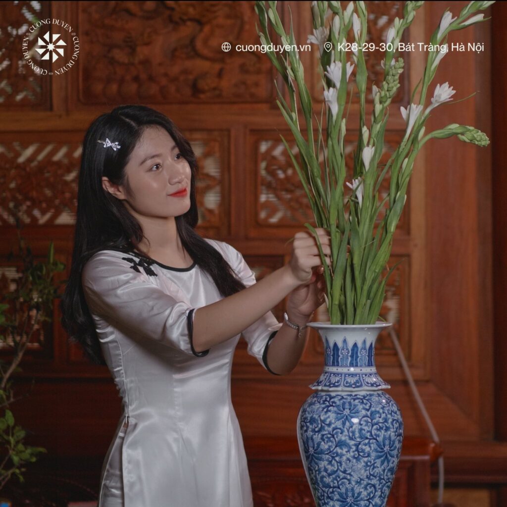 Thắp hương - Tấm lòng thành kính