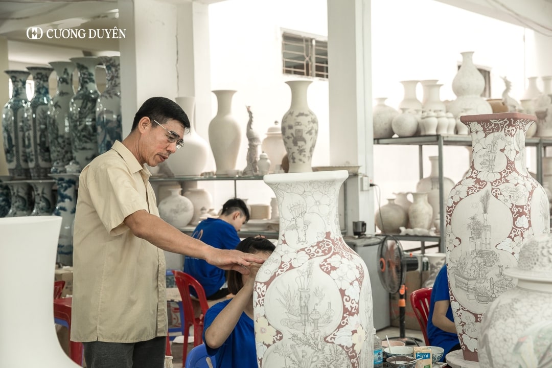 gợi ý quà tặng bình hoa