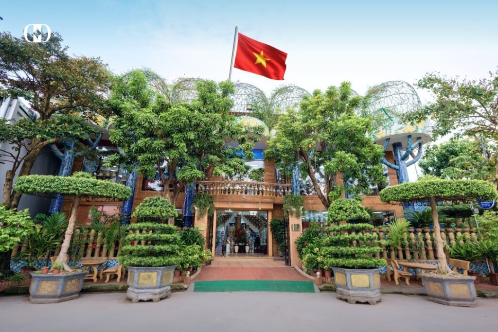 showroom gốm sứ Hà Nội