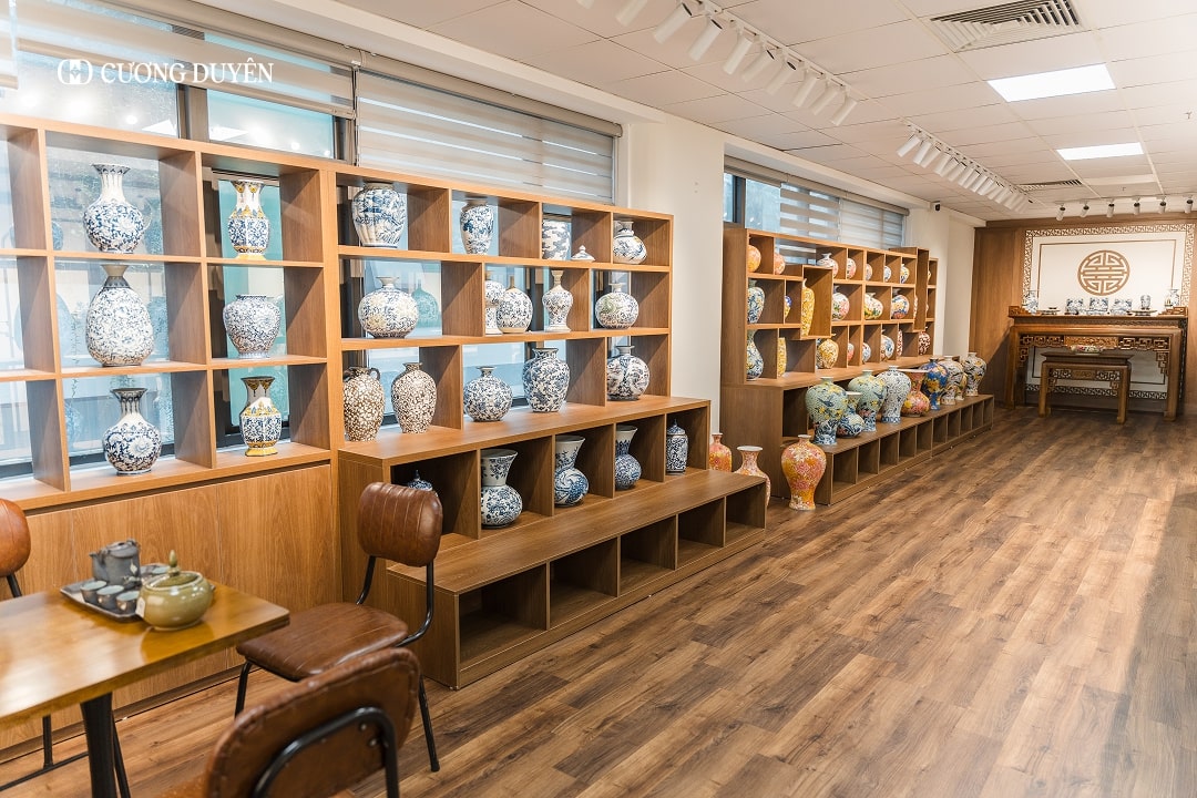 showroom gốm sứ Hà Nội