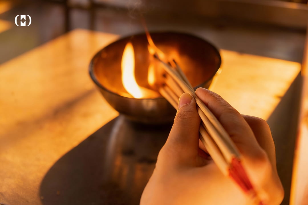 những điều kiêng kỵ khi thắp hương