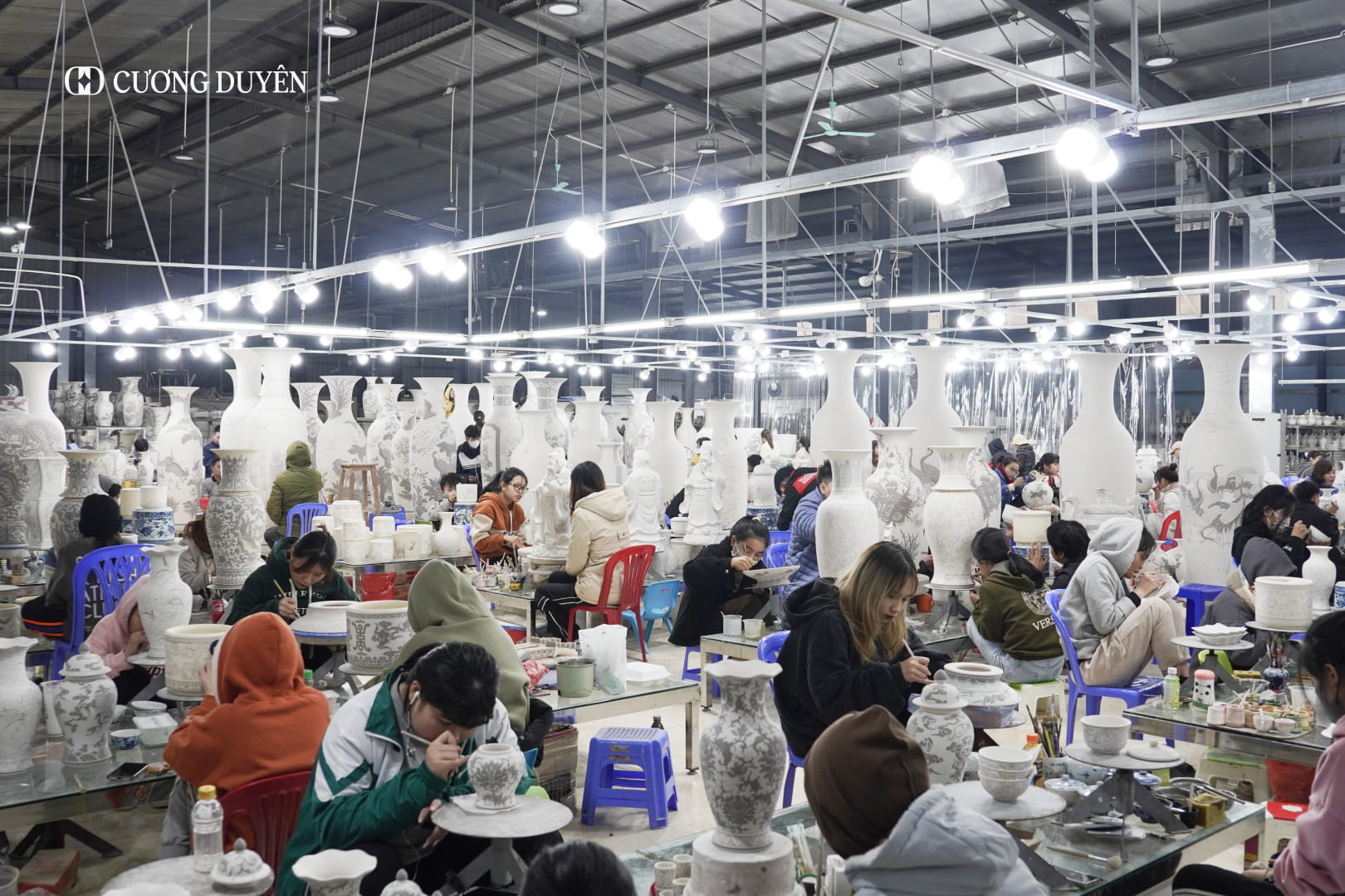 Showroom gốm sứ nghệ thuật Hà Nội